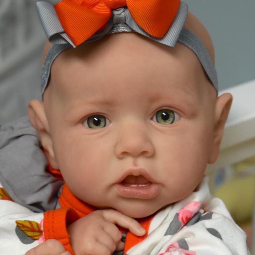 Meet your Posher, Linda